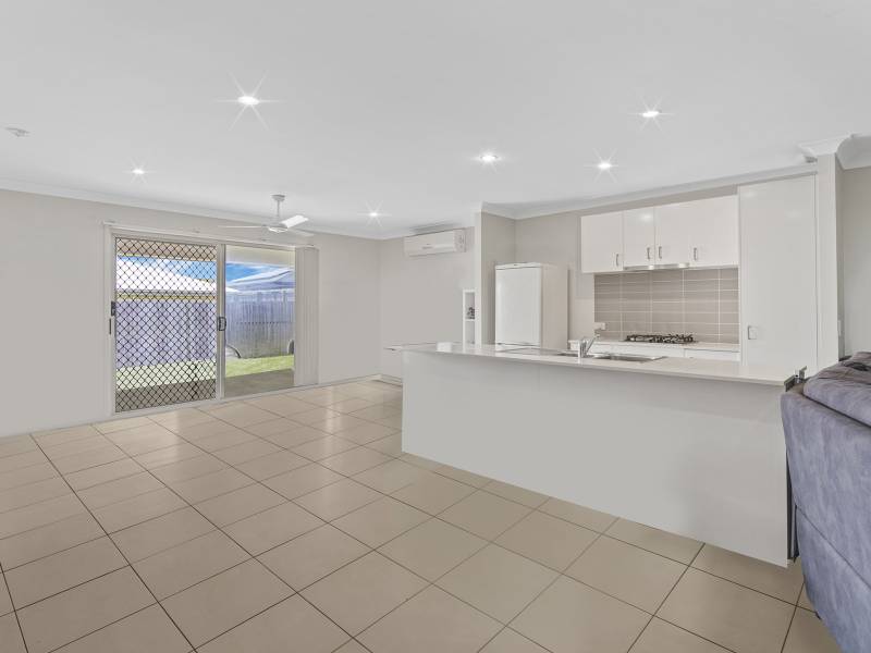 44 Cummings Circuit, WILLOW VALE, QLD 4209 Australia