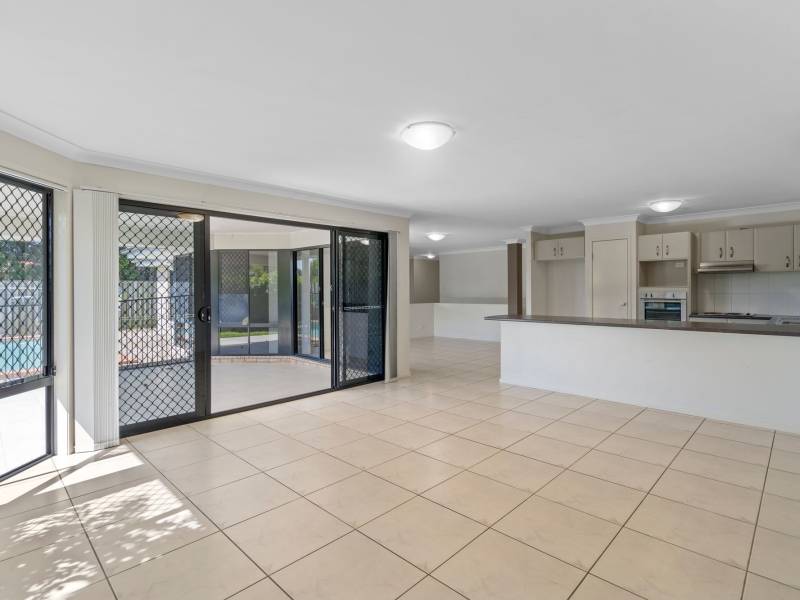 88 McAuley Parade, PACIFIC PINES, QLD 4211 Australia