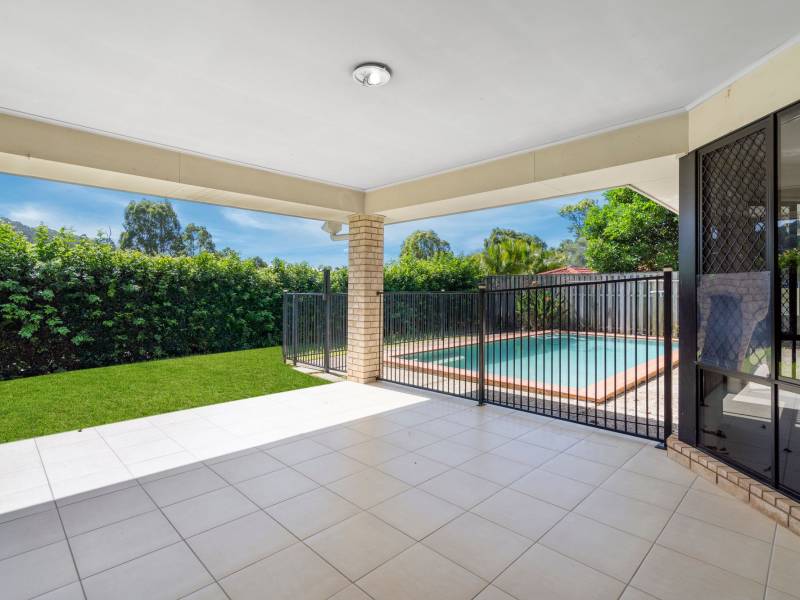 88 McAuley Parade, PACIFIC PINES, QLD 4211 Australia